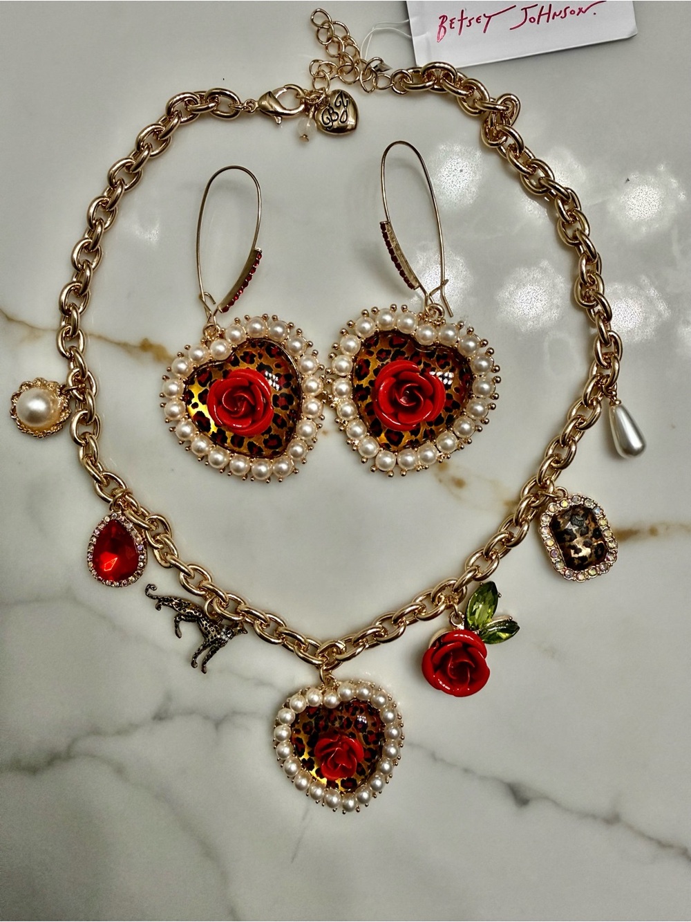Betsey Johnson cheetah necklace set NWT send offers